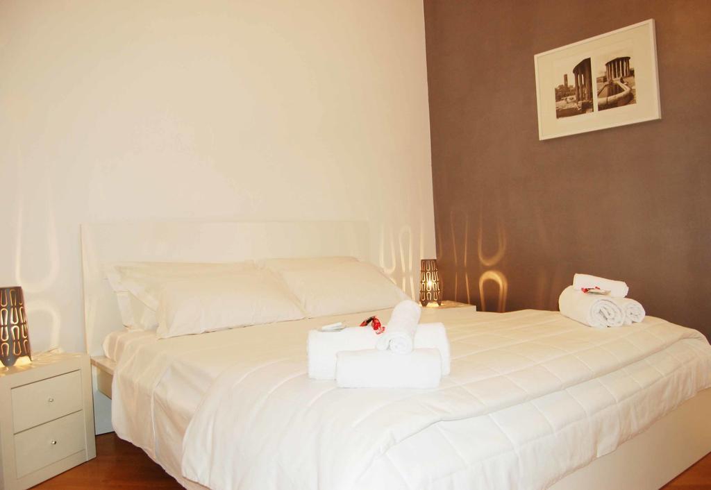 We Love It - Bestbnb Garbatella Roma Phòng bức ảnh