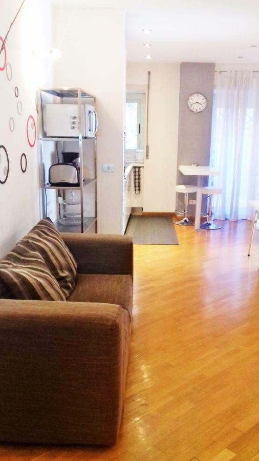 We Love It - Bestbnb Garbatella Roma Ngoại thất bức ảnh